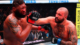 Кертис Блейдс получил переломы носа и глазницы в бою против Джоша Хокита на UFC 327