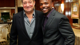 Боб Арум: Брэдли — наилучший вариант для Мейвезера-младшего