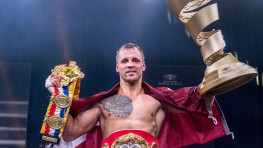 Майрис Бриедис: У Бенавидеса нет соперников в полутяжах, кроме Бивола и Бетербиева