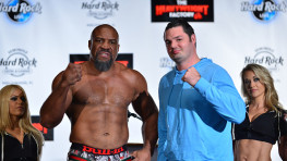 Кадр дня: Шеннон Бриггс и Майкл Маррон