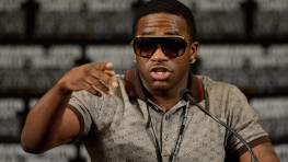 Эдриэн Бронер может провести бой против Ивана Редкача