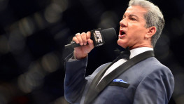 Брюс Баффер: Хотелось бы увидеть Макгрегора в разогревочном бою с Сент-Пьером