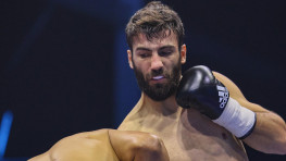 Раджаб Бутаев может выйти на ринг 1 февраля на турнире Zuffa Boxing