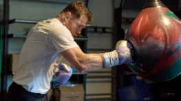 Верджил Хантер считает, что Канело уже на спаде