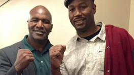 Льюис и Холифилд дают советы Дженнингсу перед боем с Кличко