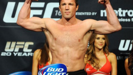 Чел Соннен ушел из UFC в Bellator и хочет боя с Федором Емельяненко