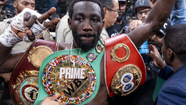 Дмитрий Бивол поставил Кроуфорда выше Иноуэ