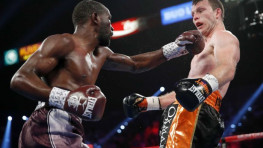 Теренс Кроуфорд досрочно победил Джеффа Хорна