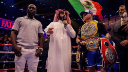 Абель Санчес считает, что Кроуфорду не хватит физической мощи в бою с Канело