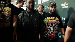 Российский тренер не исключает победу Кроуфорда над Канело