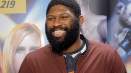 Кертис Блейдс: Миочич победит Нганну