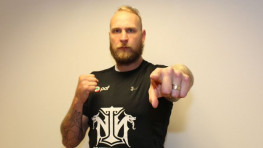2 апреля: Роберт Хелениус встретится с Жоаном Дюопа за титул WBC Silver