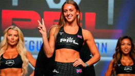 Комментатор UFC предложил обменять Магомеда Анкалаева на Дакоту Дитчеву