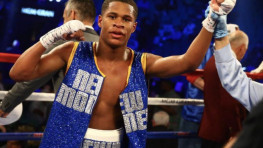 Девин Хейни нокаутировал Антонио Морана