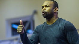 Рой Джонс-младший: Я выйду на ринг в декабре или январе