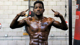 Эриксон Любин объявил о переходе в средний вес