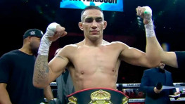 Тони Фергюсон одержал победу в матче по боксу