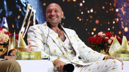 Менеджер Фьюри планирует три боя в этом году и первым может стать бой с Махмудовым