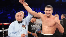 Александр Гвоздик сразится за титул «временного» чемпиона WBA в феврале