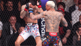 UFC 326: Чарльз Оливейра победил Макса Холлоуэя