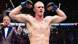 Иэн Гэрри бросил вызов Махачеву: Я лучший в мире