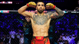 Тренер Ислама Махачева нашел слабое место Илии Топурии