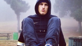 Фото: Евгений Градович готовится к бою с Джейсоном Велесом