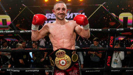 Джеймс Диккенс проведет первую защиту титула WBA против Энтони Какаче