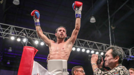 Хейвьер Цинтрон победил Коки Это