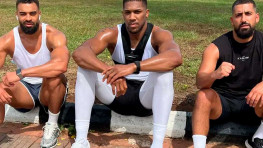 Два тренера Энтони Джошуа погибли в аварии в Нигерии