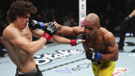 UFC 322: Роман Копылов проиграл Грегори Родригесу