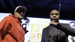 Фото: Пресс-конференция Сергея Ковалева и Жана Паскаля в Канаде