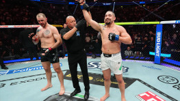 UFC 329: Никита Крылов проиграл экс-чемпиону Уиттакеру