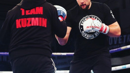 Сергей Кузьмин проведет бой против Лейрона Митчелла