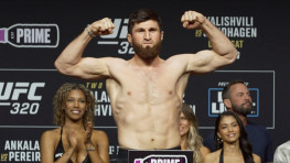 Анкалаев сообщил, когда планирует провести бой