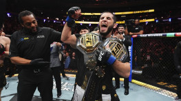 UFC 322: Ислам Махачев завоевал титул UFC в полусреднем весе