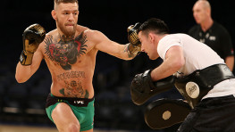 Открытая тренировка бойцов UFC 205