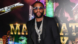 Мейвезер начинает съемки документального фильма о своей жизни и карьере