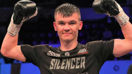 Маккенна и Олиха разыграют титул, освобожденный Жанибеком Алимханулы