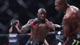 Мохаммед Лаваль: Я мог бы быть активнее в стойке, если бы не скользкое покрытие пола