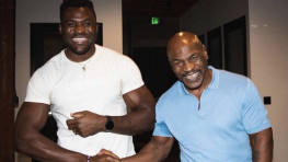 Тайсон Фьюри пообещал Майку Тайсону, что побьет Нганну