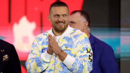 Усик хочет провести еще два-три боя и начнет с Уайлдера