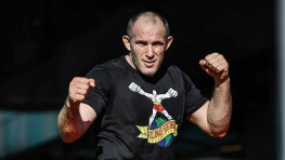 Олейник: Макгрегор будет драться не на моем турнире 18 января