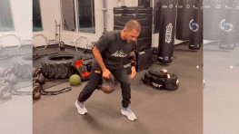 Александр Пантожа возобновил тренировки после травмы руки