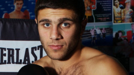 Федор Папазов нокаутировал Мигеля Анхеля Мендосу