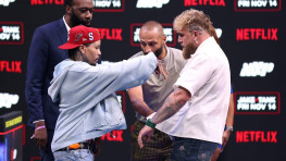 Джейк Пол назвал спарринг-партнеров перед боем с Дэвисом