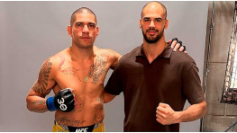 Юсри Белгаруи хочет взять реванш у Исраэля Адесаньи за поражения в Glory