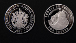 Поветкин и Уайт появились на монете Гибралтара