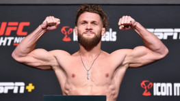 Предварительный список учатников турнира UFC 325