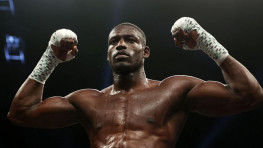 Ричард Риакпор нокаутировал Томми Уэлча